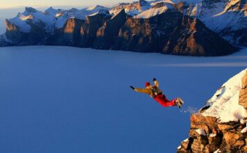 Base Jumping